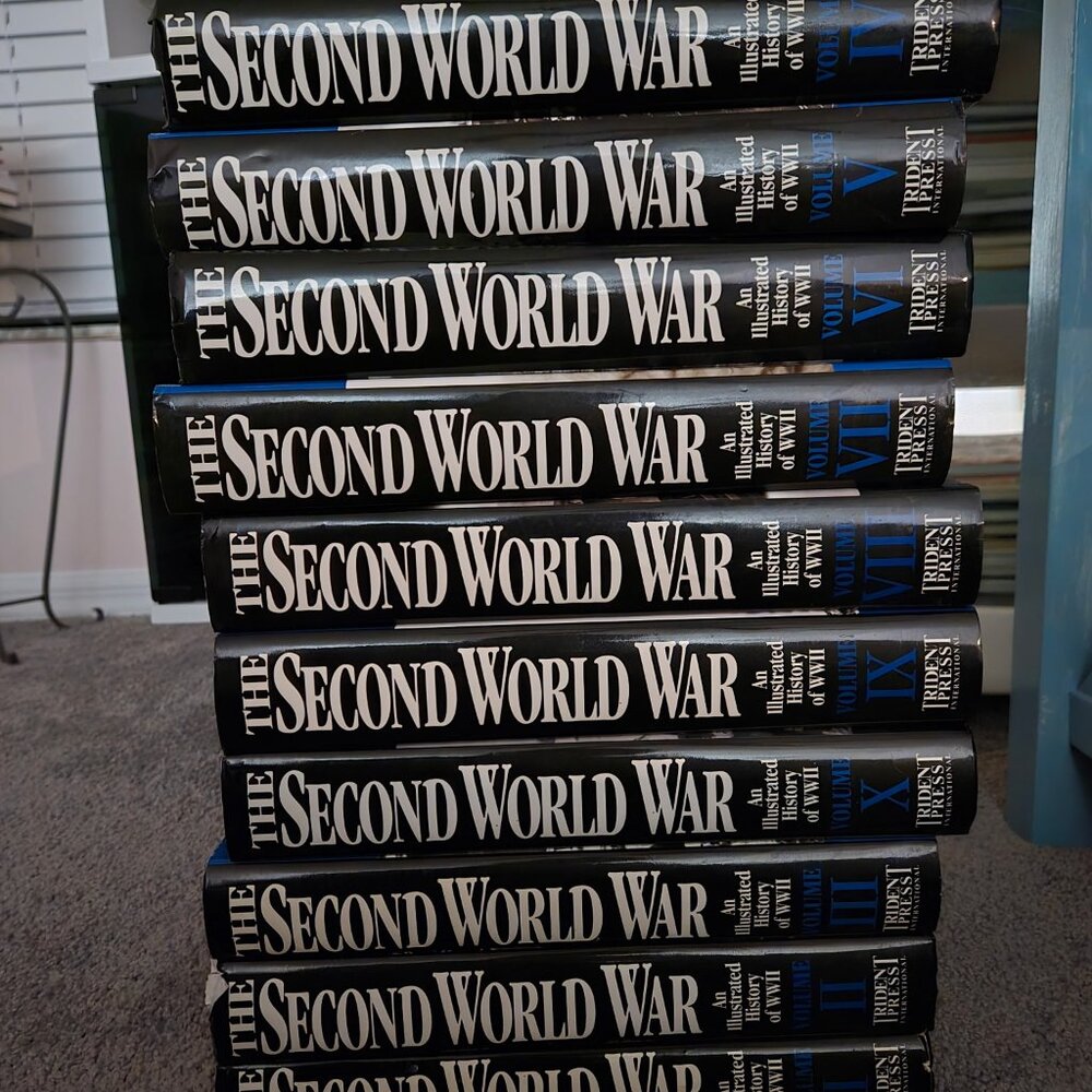 Vintage military collectors books